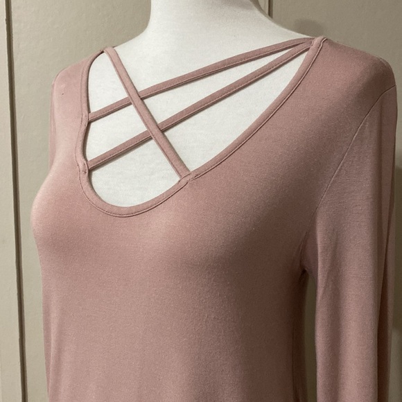 Dusty Rose Long Sleeve Top w/ Asymmetrical Straps, Size XS - Picture 4 of 6